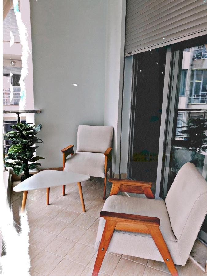 Arianiti Guesthouse Vlorë Екстериор снимка