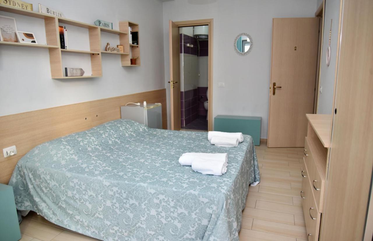 Arianiti Guesthouse Vlorë Екстериор снимка