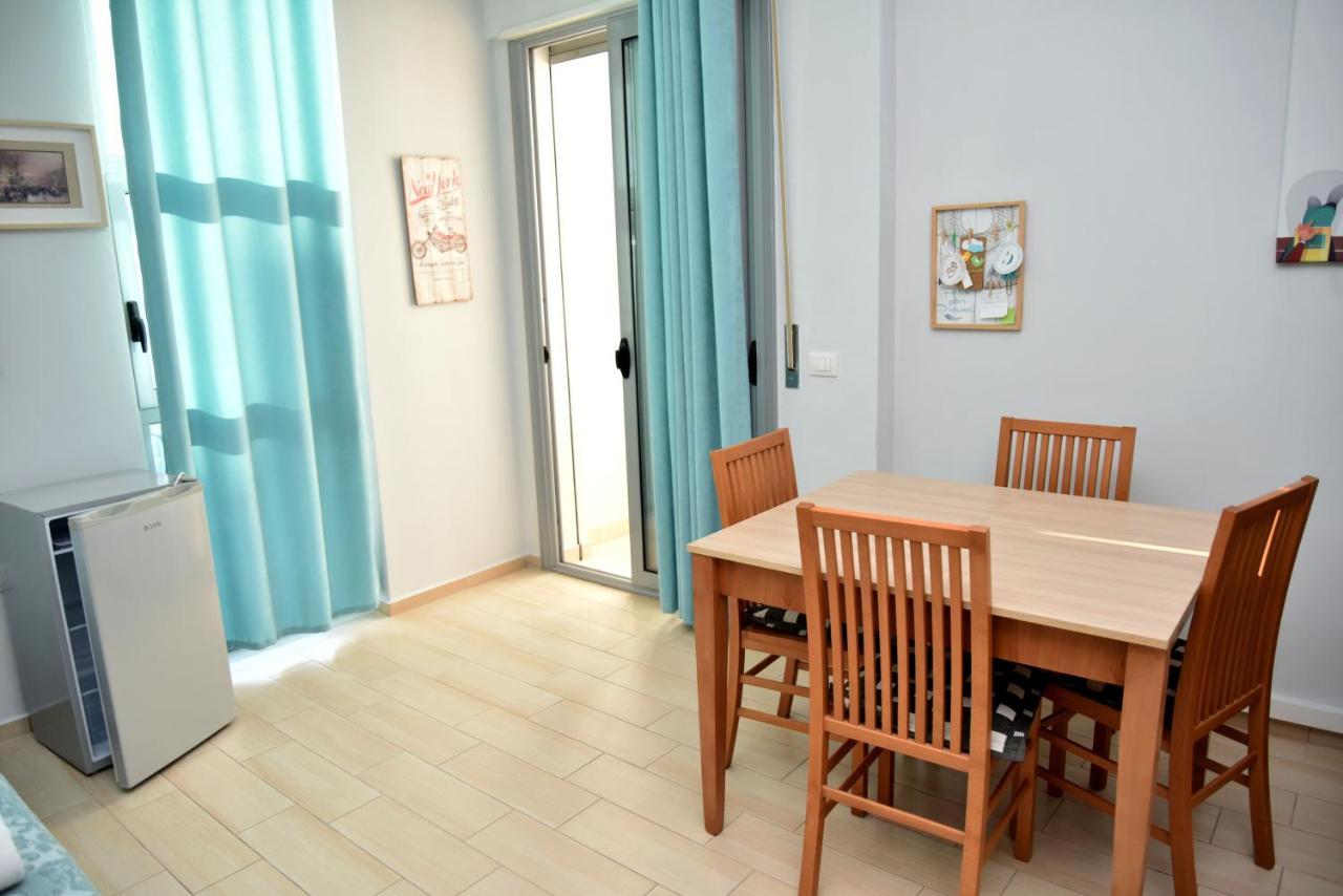 Arianiti Guesthouse Vlorë Екстериор снимка