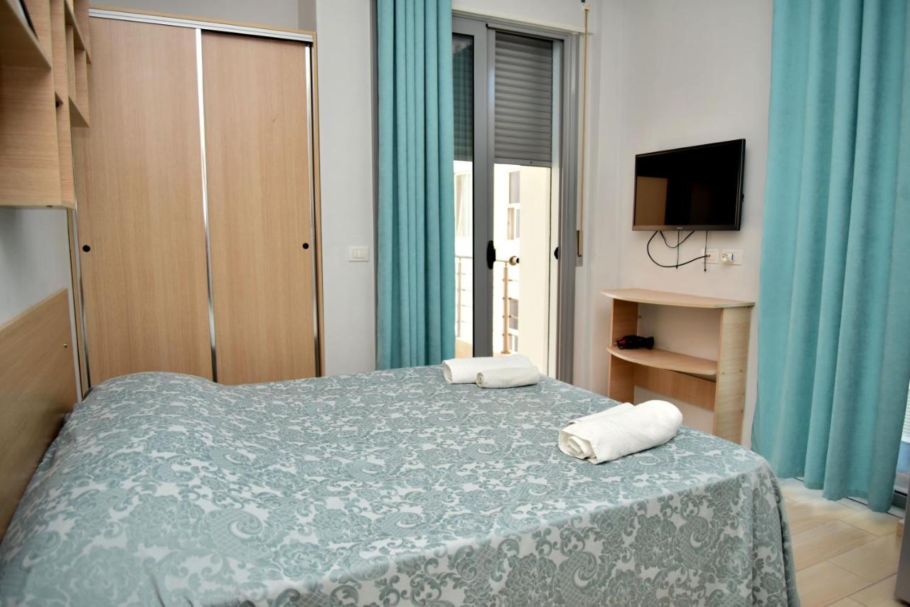 Arianiti Guesthouse Vlorë Екстериор снимка