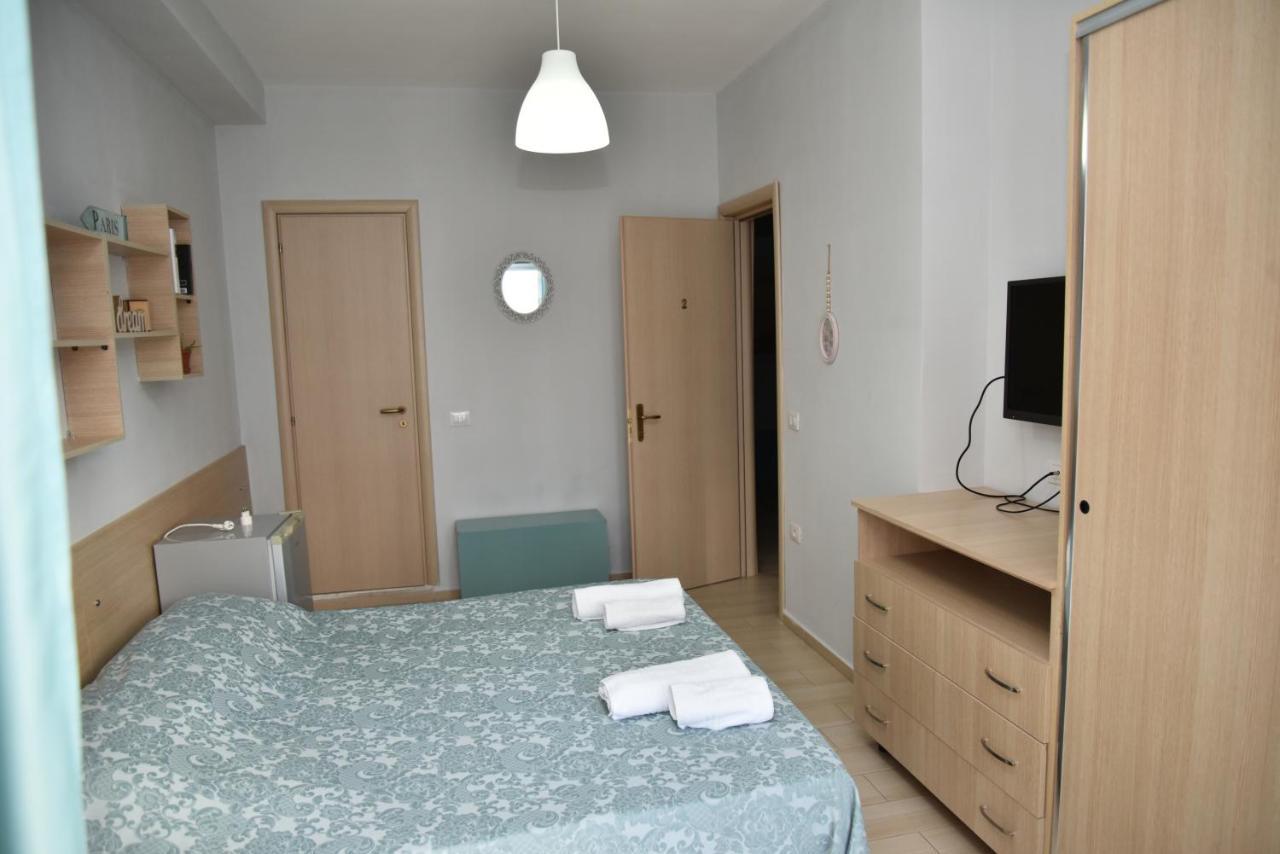 Arianiti Guesthouse Vlorë Екстериор снимка